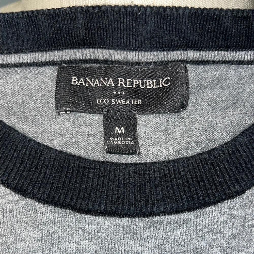Banana‎ Republic Eco Sweater Mens Medium Grey Black Excellent Raglan Crewneck